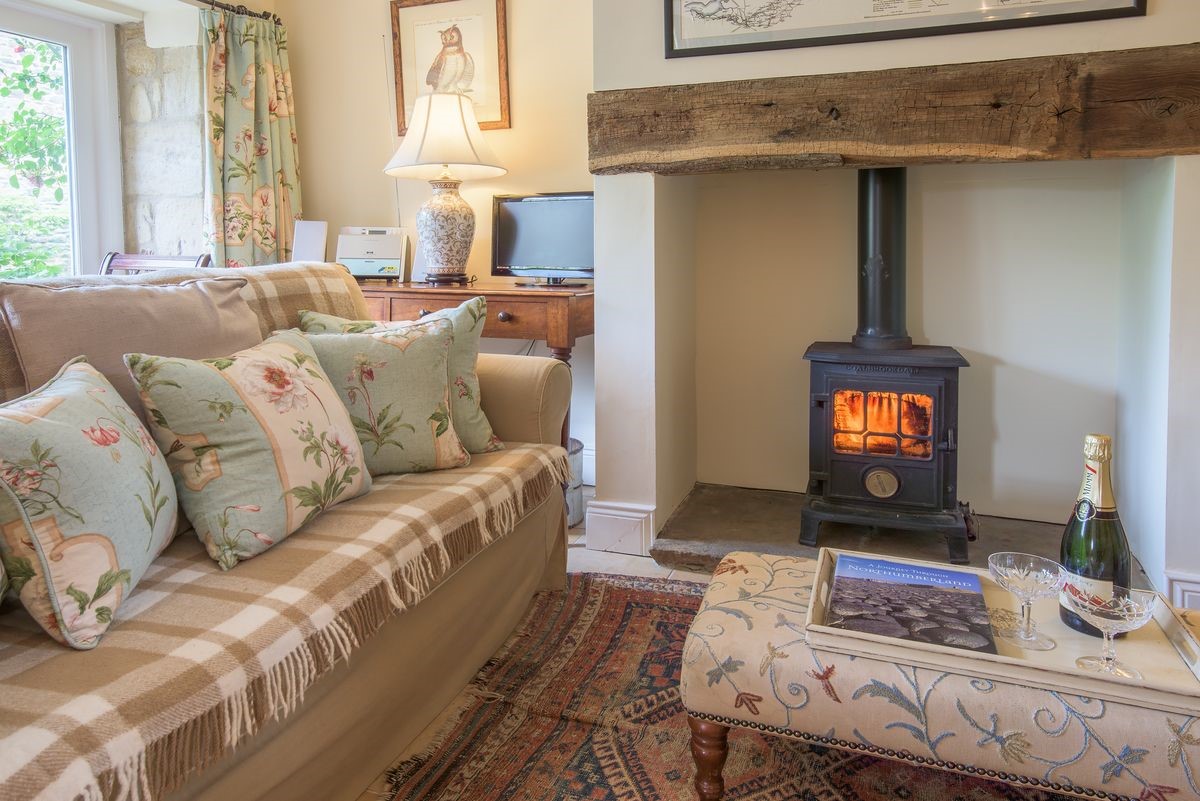 Middle Cottage - sitting room fireside