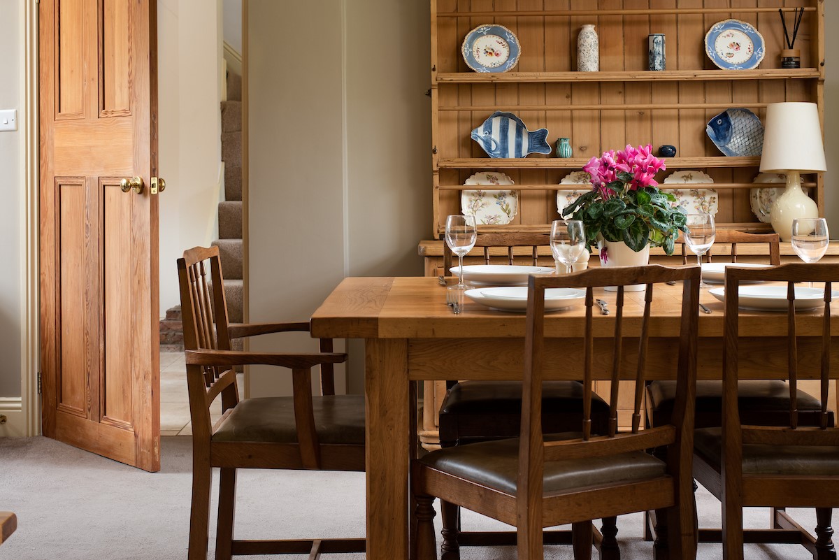 Dairy Cottage, Knapton Lodge - large dining table perfect for convivial meals