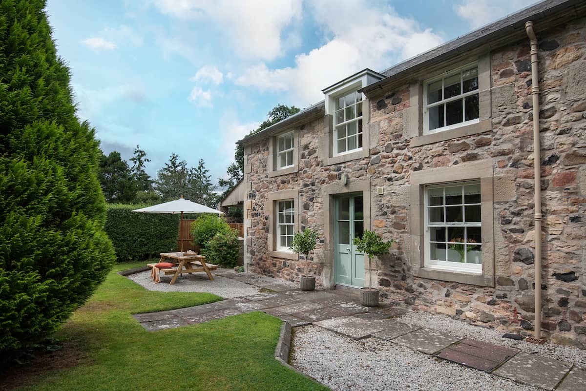 Crailing Cottage - a peaceful country retreat between two market towns
