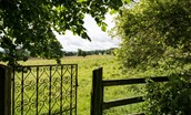 Milfield Hill Cottage - garden access to surrounding countryside