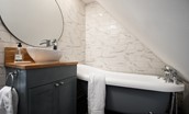 Castle View, Bamburgh - bedroom seven en suite bathroom with 3/4 roll-top bath