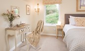 Pennine Way Cottage - dressing table