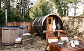 East Lodge Home Farm - relax in the sauna pod or take a dip in the hot tub